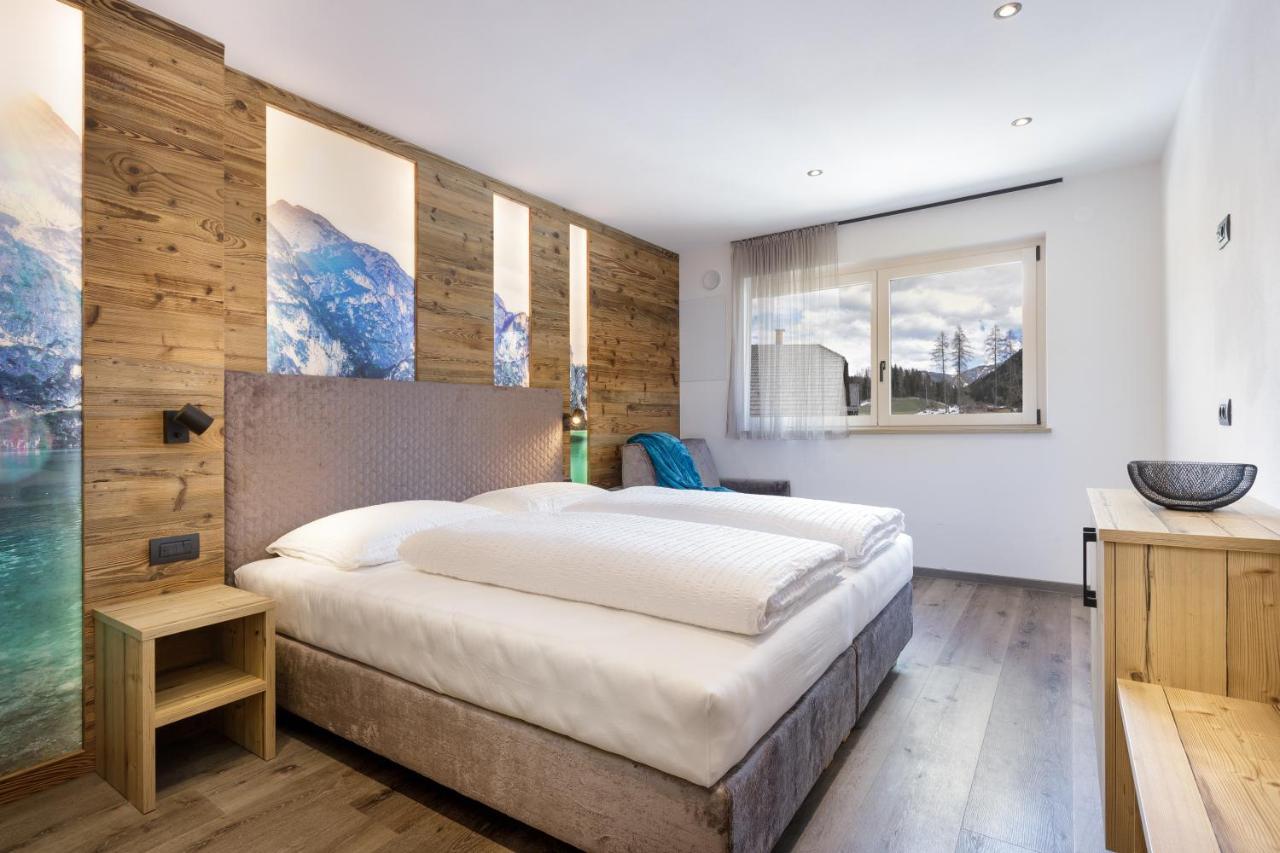 Apartments Pragser Wildsee Winklwiese Екстериор снимка