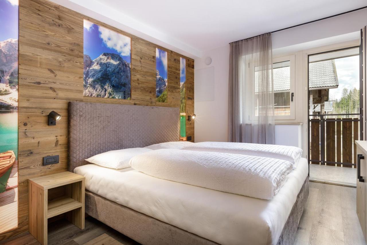 Apartments Pragser Wildsee Winklwiese Екстериор снимка